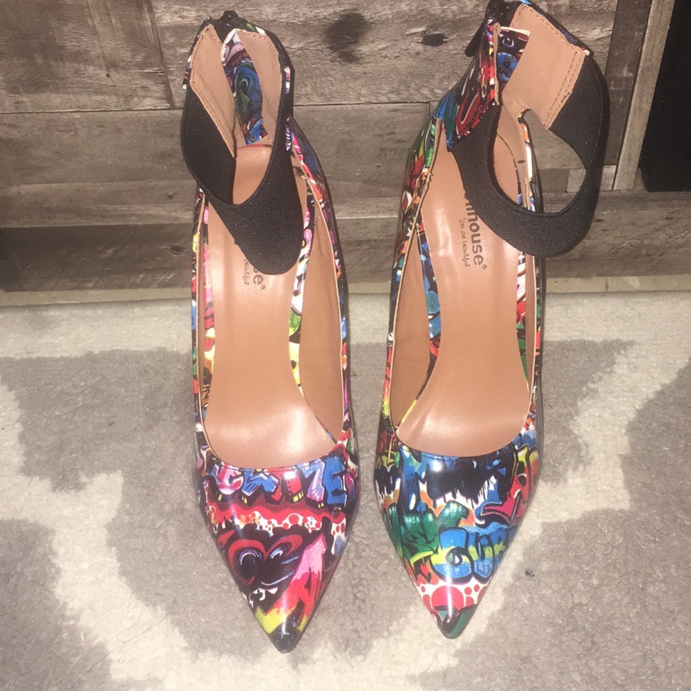 Dollhouse pumps